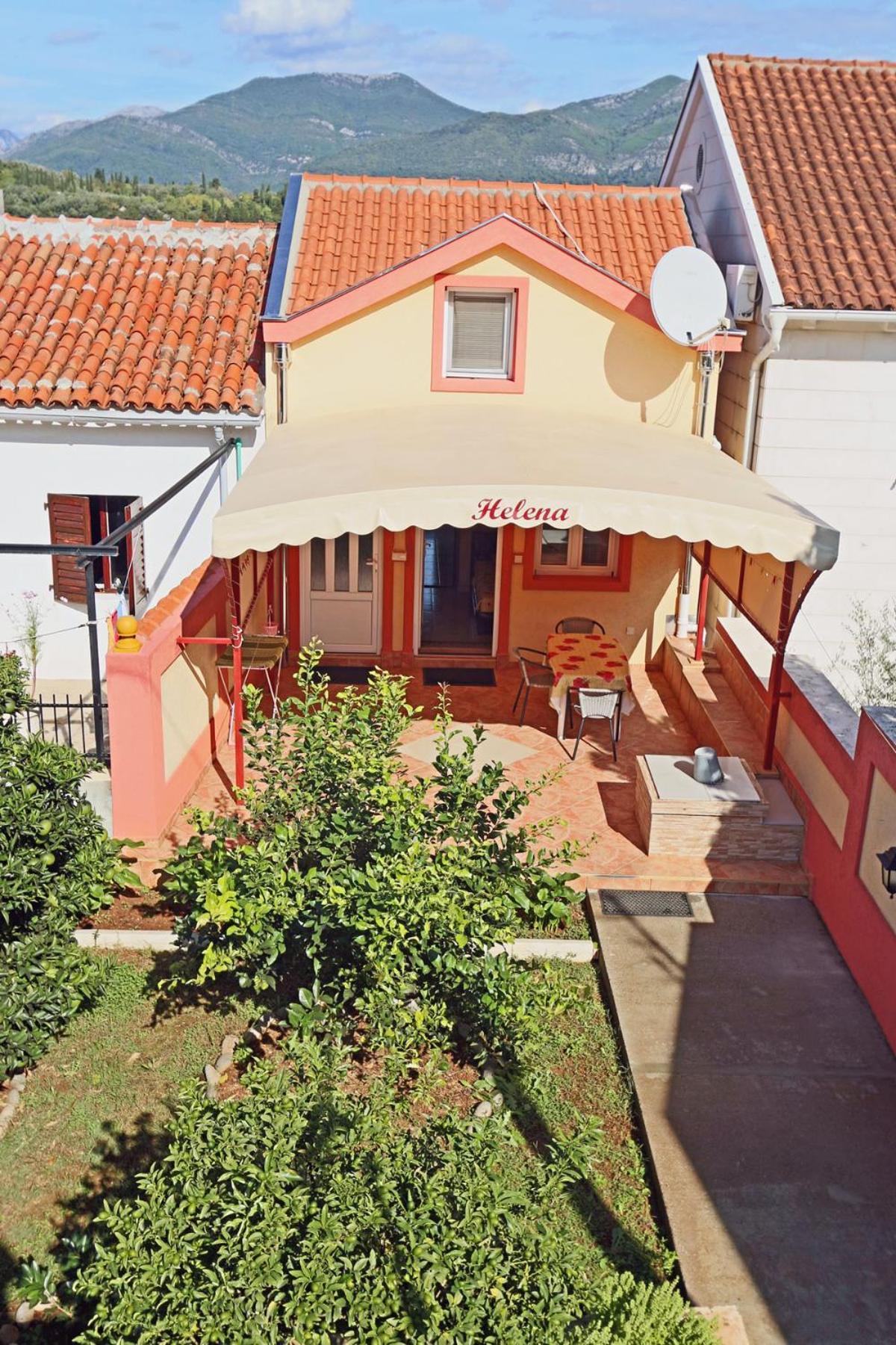 Porto Del Sole Apartments Tivat Buitenkant foto