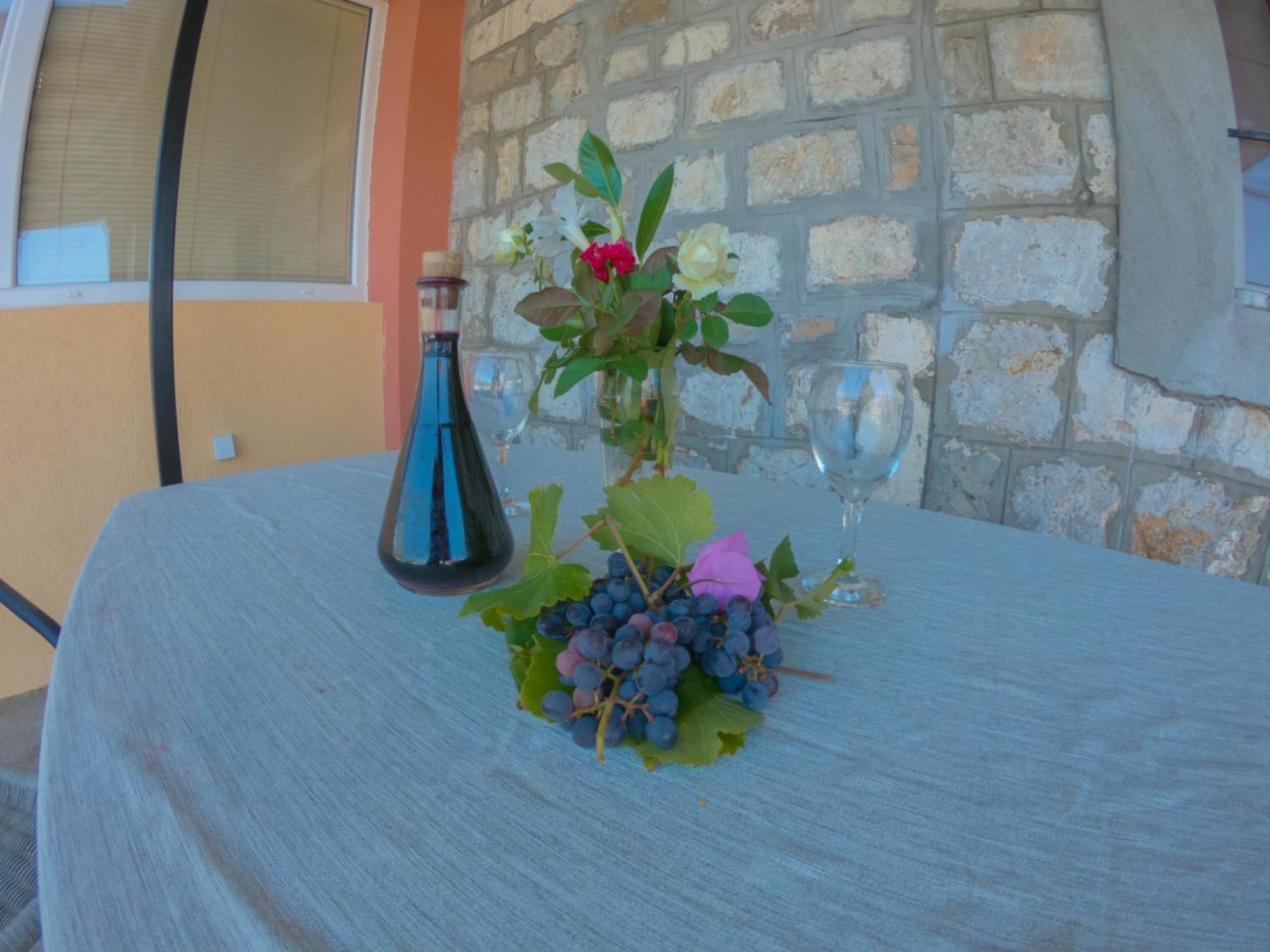 Porto Del Sole Apartments Tivat Buitenkant foto
